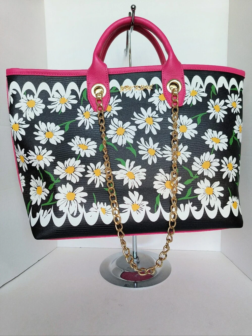Like New Condition Betsy Johnson Scalloped Daisy Tote w/Chain Shoulder Straps - Picture 3 of 11